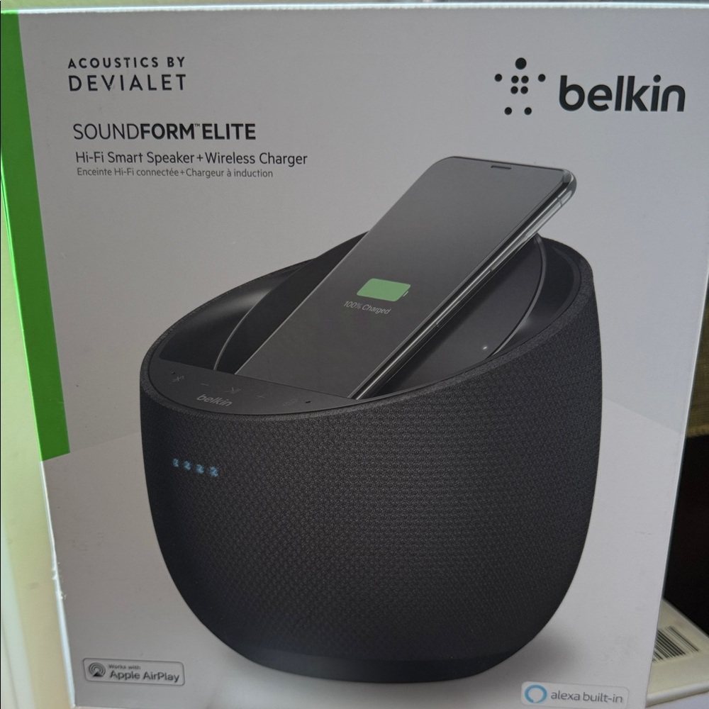 belkin Black Fabric Smart Speaker with Wireless Charging